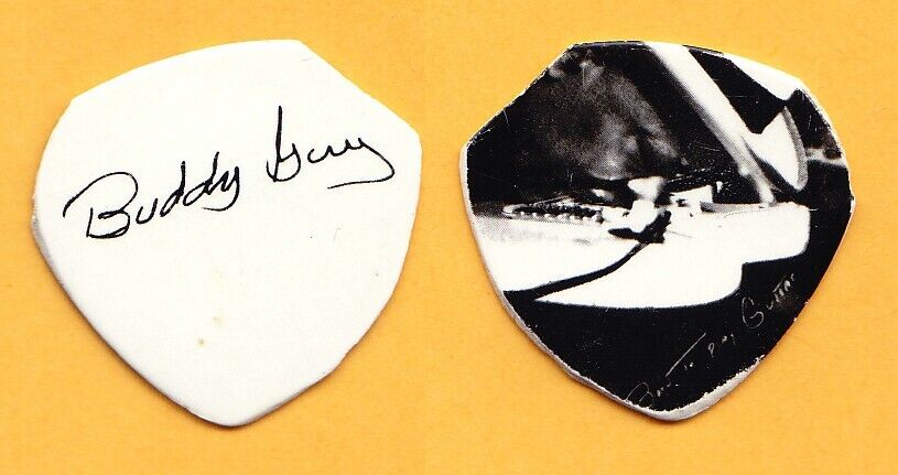 Buddy Guy Signature Concert-used White Tour Guitar Pick