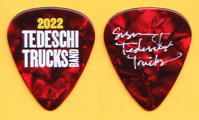 Tedeschi Trucks Susan Tedeschi Signature Red Pearl Guitar Pick - 2022 Tour
