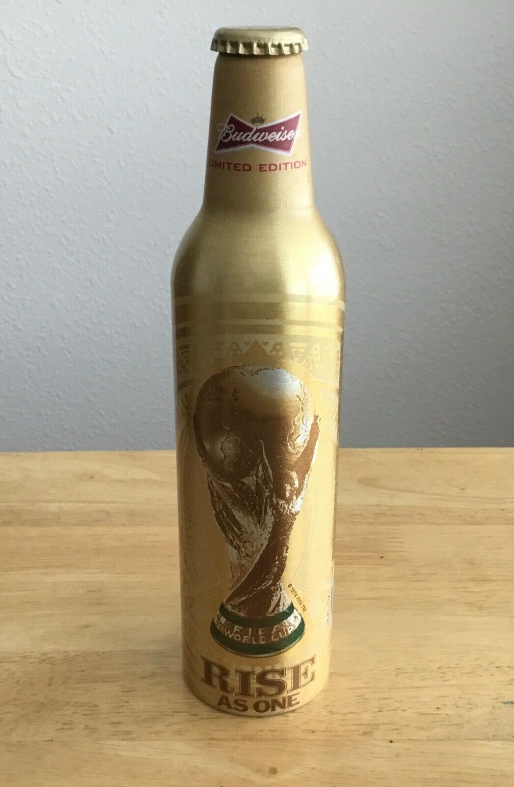 Budweiser Fifa World Cup 2014 Limited Edition 16oz Aluminum Beer Bottle With Cap