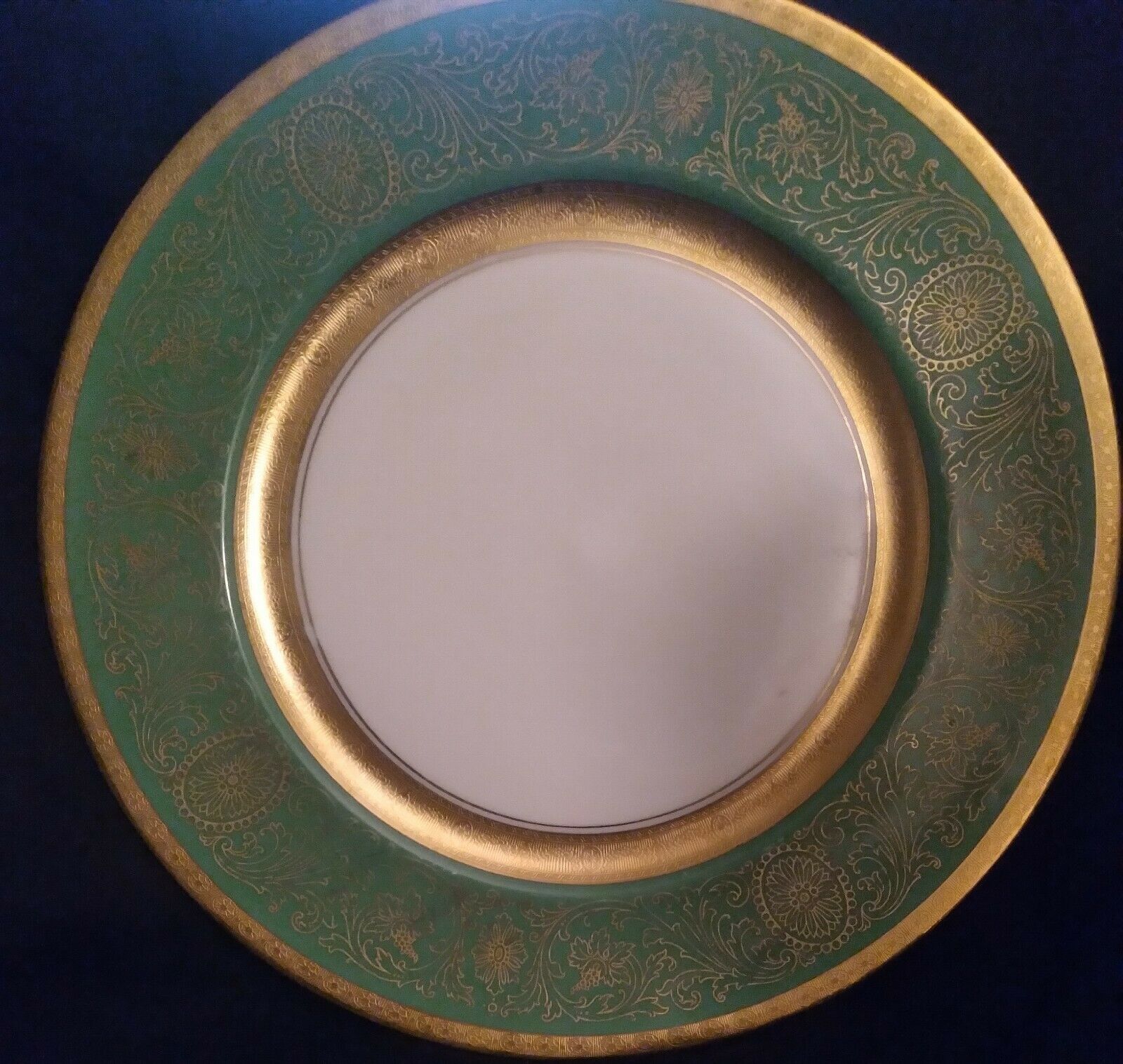 Antique H&c Selb Bavaria Heinrich & Co “pickard” Gold Encrusted Dinner Plate