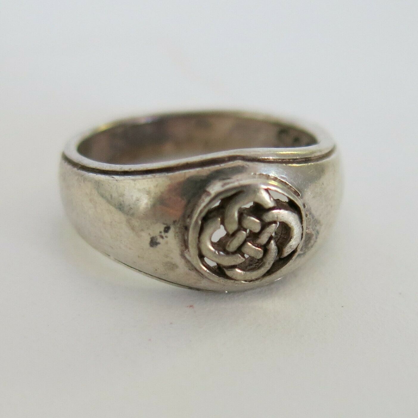 Sterling Silver Ring Celtic Knot Weave 4.0g Size 5 [5891]